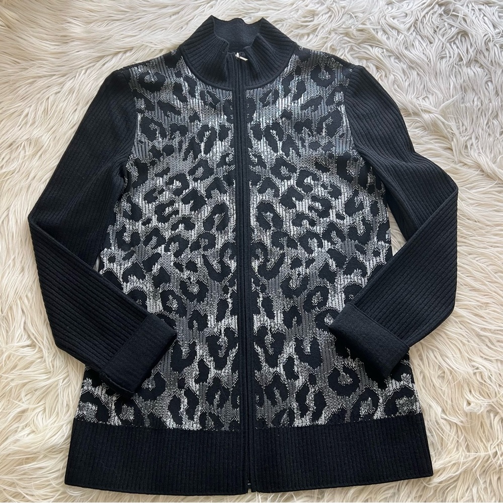 Vintage St John Cardigan Leopard Print Ribbed Knit Sweater Jacket Women’s Size 2